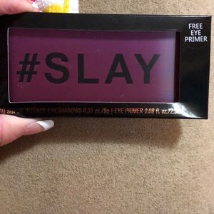 Makeup revolution highlighter and shadow